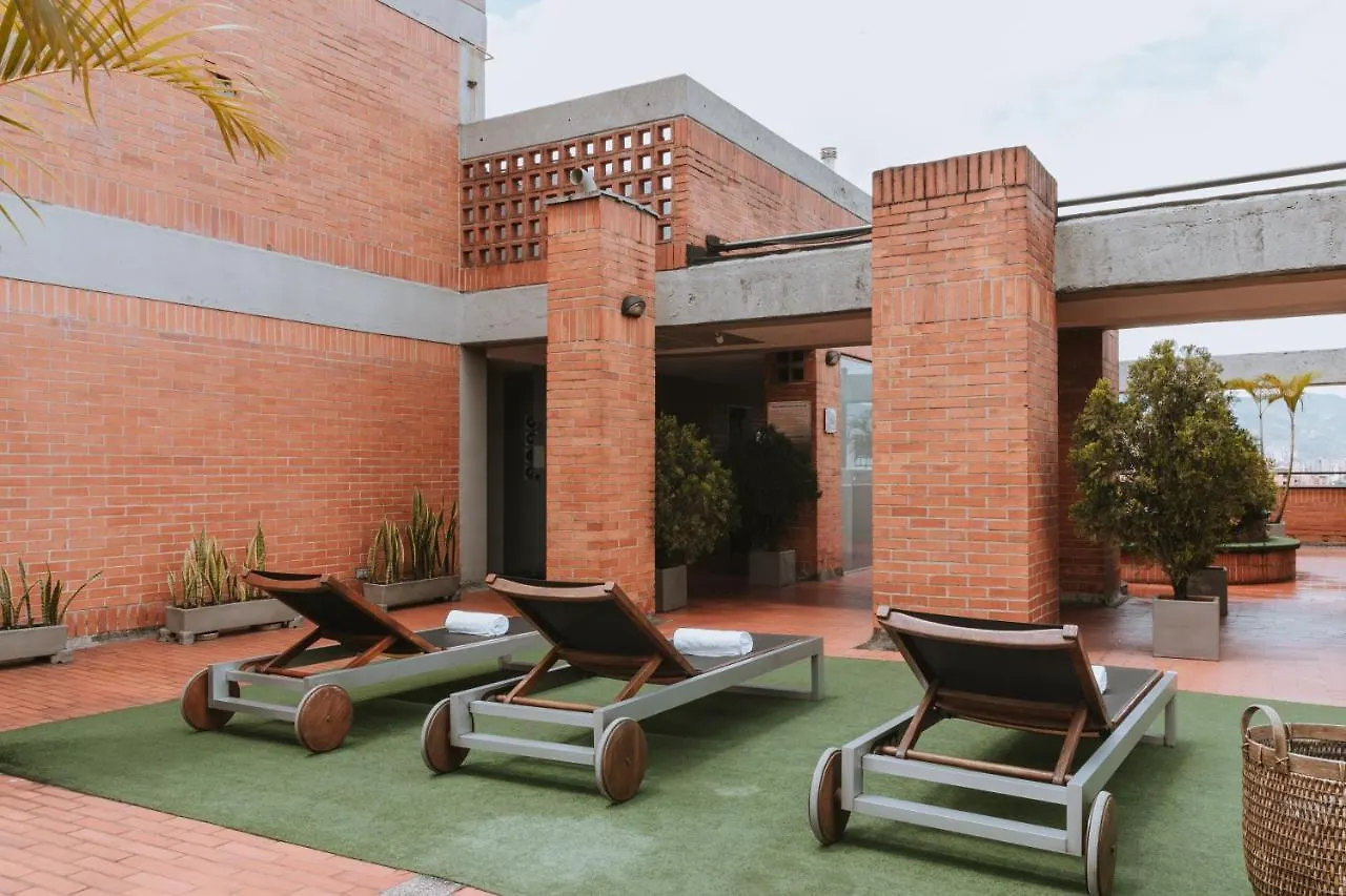 Travelers Orange Suites Medellin Hotel