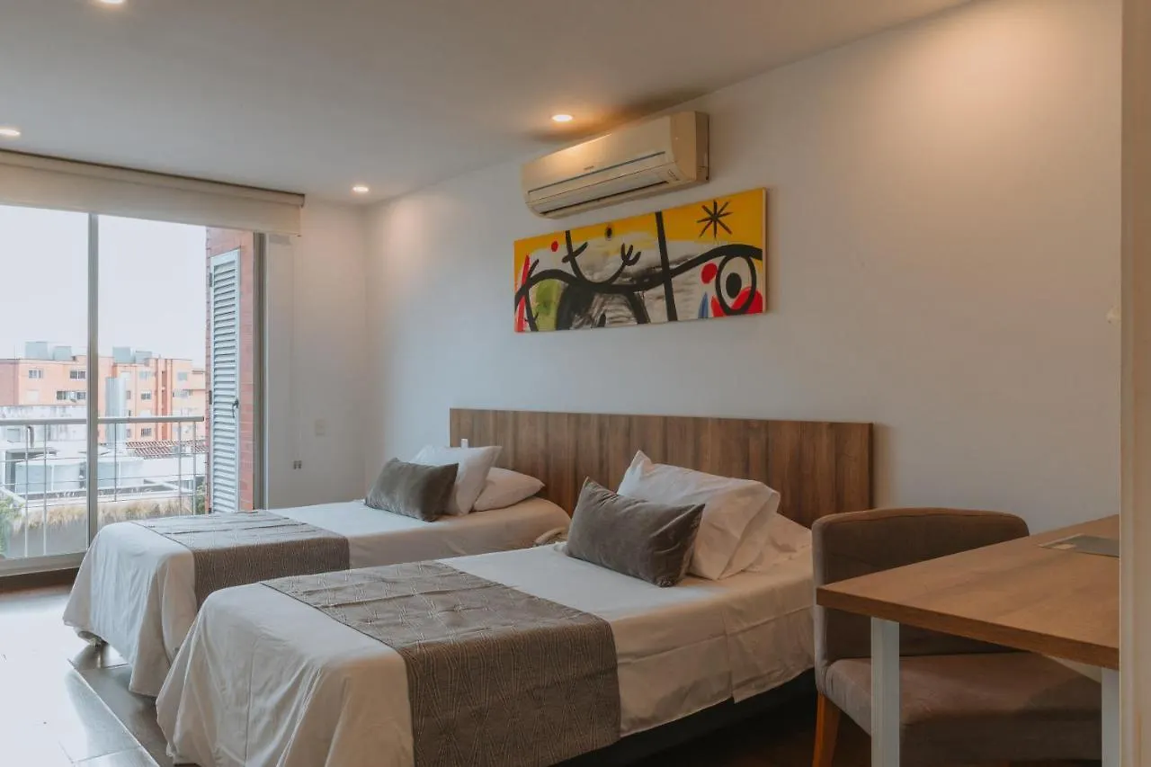 Travelers Orange Suites Medellín