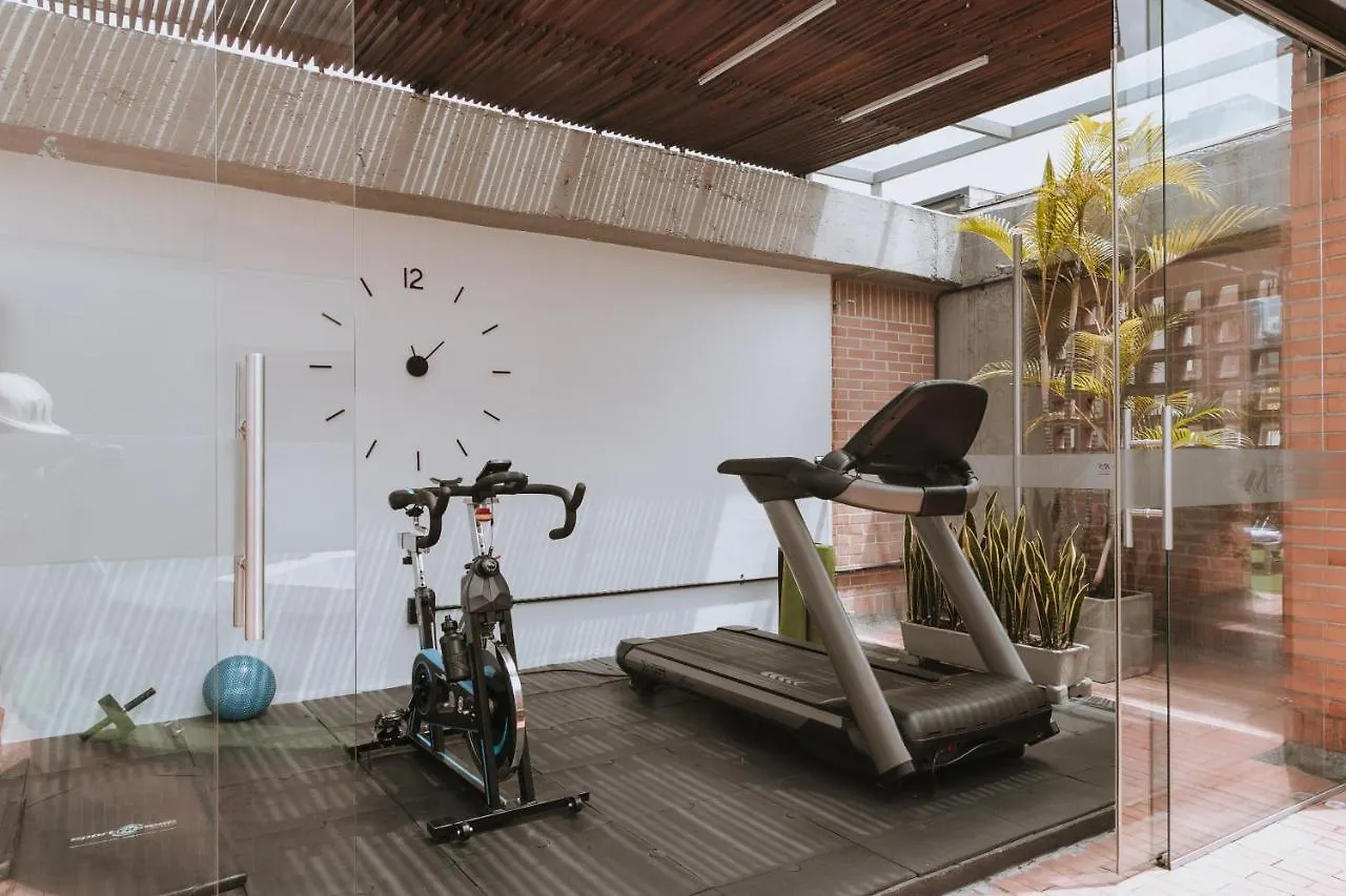 Travelers Orange Suites Medellin Hotel
