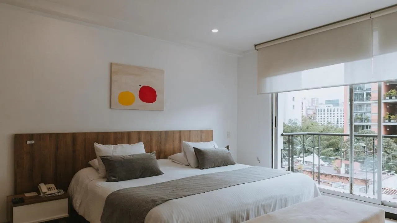 Travelers Orange Suites Medellin Hotel