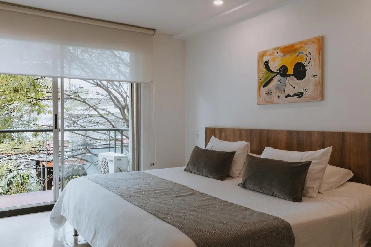 Hotel Travelers Orange Suites Medellin