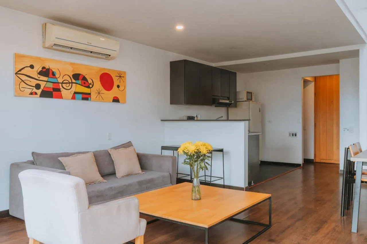 Hotel Travelers Orange Suites Medellin