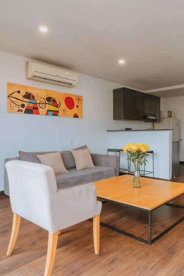 Travelers Orange Suites Medellin 4*,  Colombia