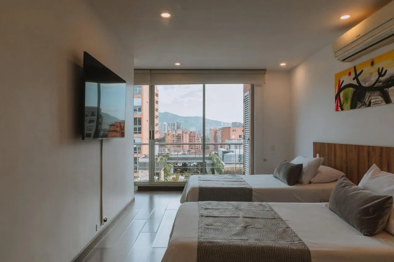 Hotel Travelers Orange Suites Medellin