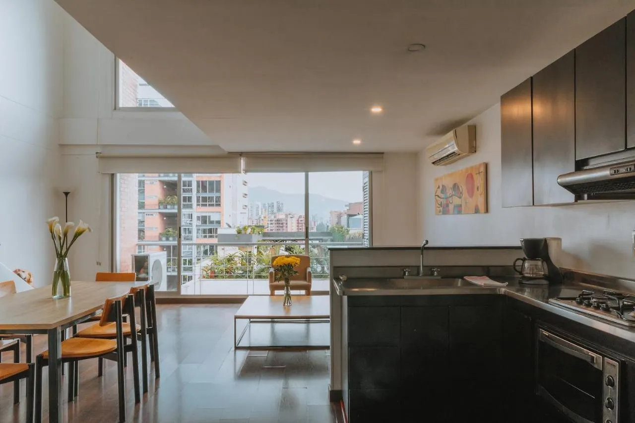Travelers Orange Suites Medellin 4*,  Colombia