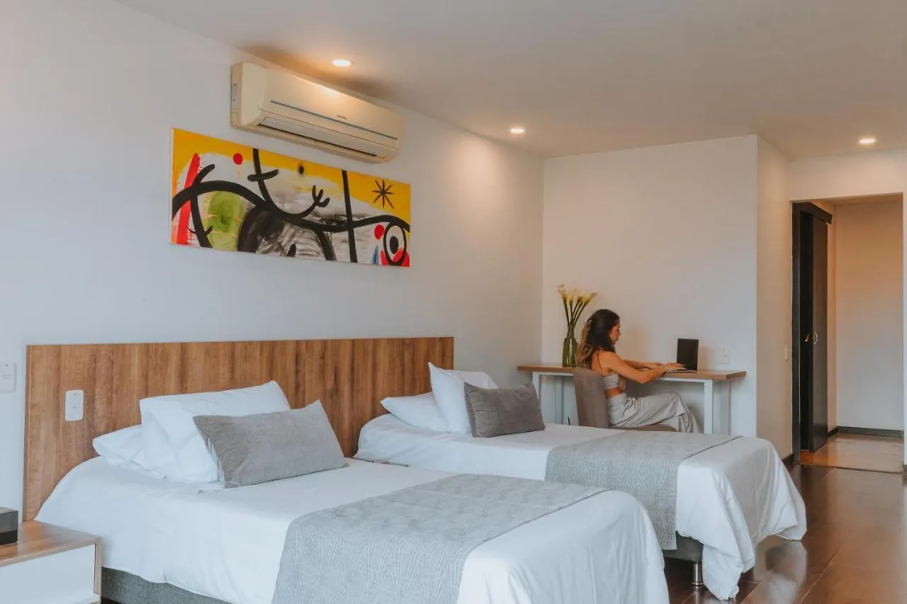 Travelers Orange Suites Medellin