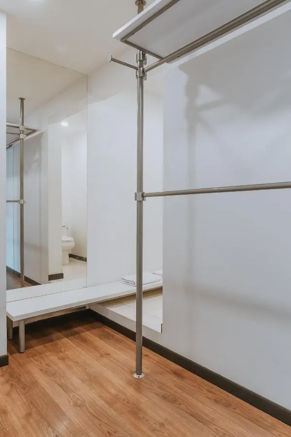 Hotel Travelers Orange Suites Medellin