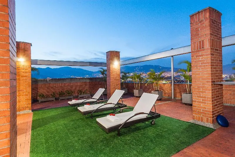 Travelers Orange Suites Medellin Aparthotel