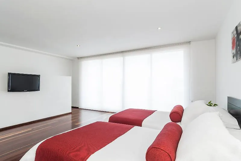 Travelers Orange Suites Medellin Hotel